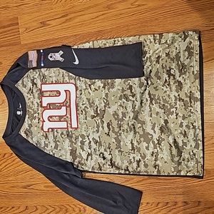 Nike NY Giants 3/4 sleeve shirt
